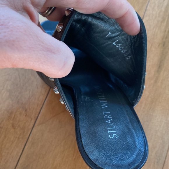 STUART WEITZMAN Upfrontal leather open toe mules - Picture 15 of 15